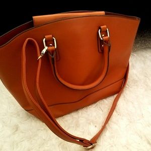 Camel large purse